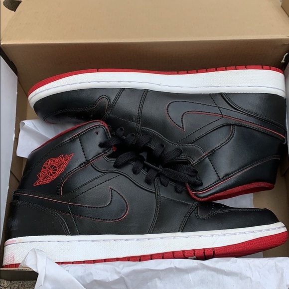 Jordan Shoes - Jordan 1 mid